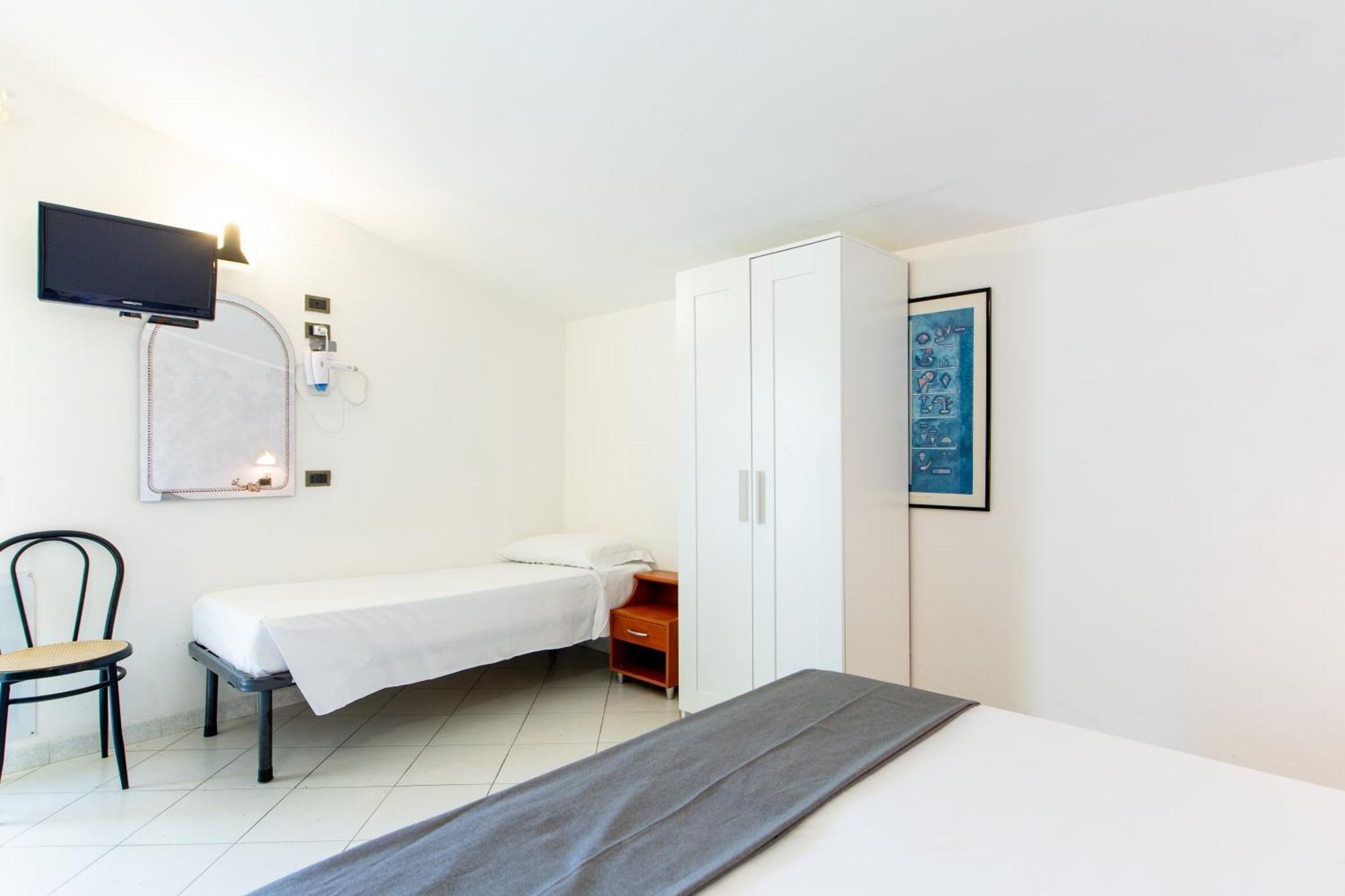 Hotel Marzia Con Piscina Riccione Exteriér fotografie
