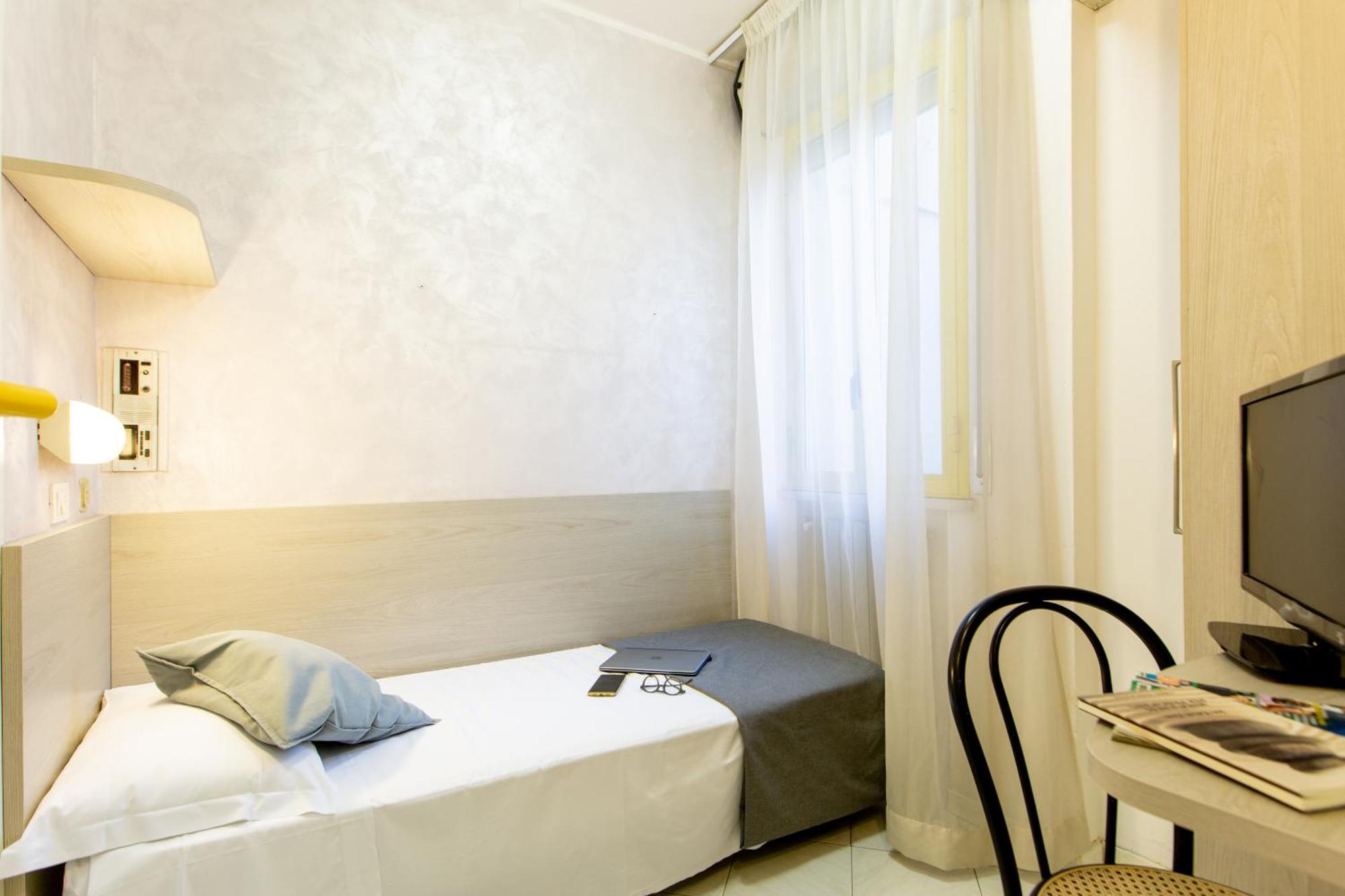 Hotel Marzia Con Piscina Riccione Exteriér fotografie